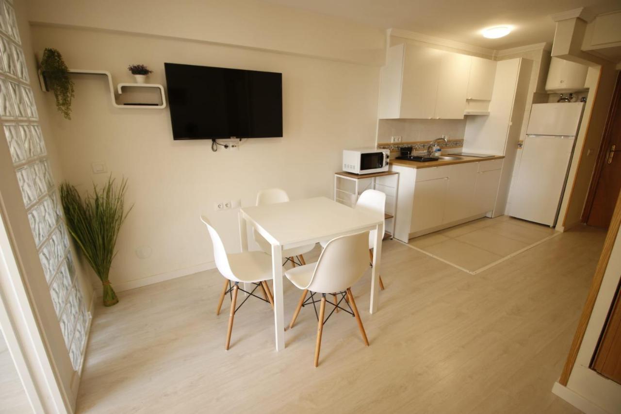 Apartamento Frente Al Mar Benidorm Bagian luar foto