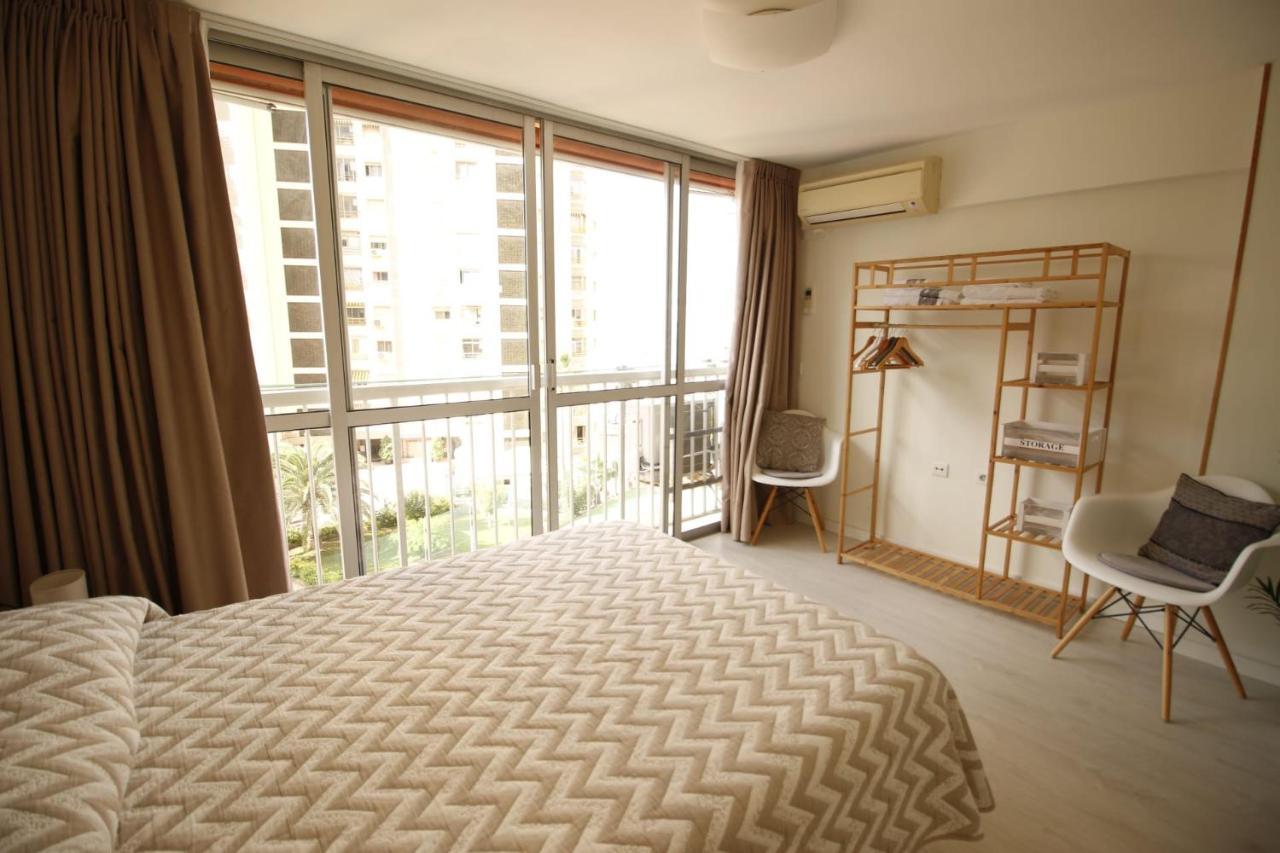 Apartamento Frente Al Mar Benidorm Bagian luar foto